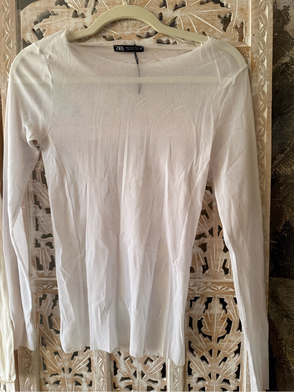 ZARA White Long-Sleeve Mesh Crewneck Top